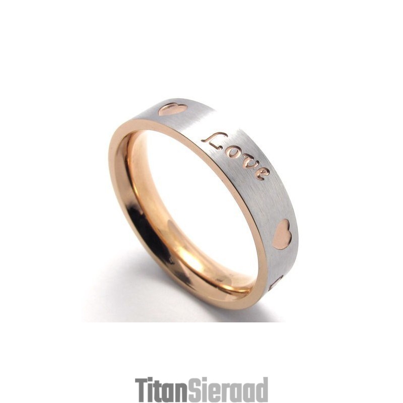 Elegante Vorm, Kleur En Briljantie Voor Een Langdurige Reputatie: Titanium Ring