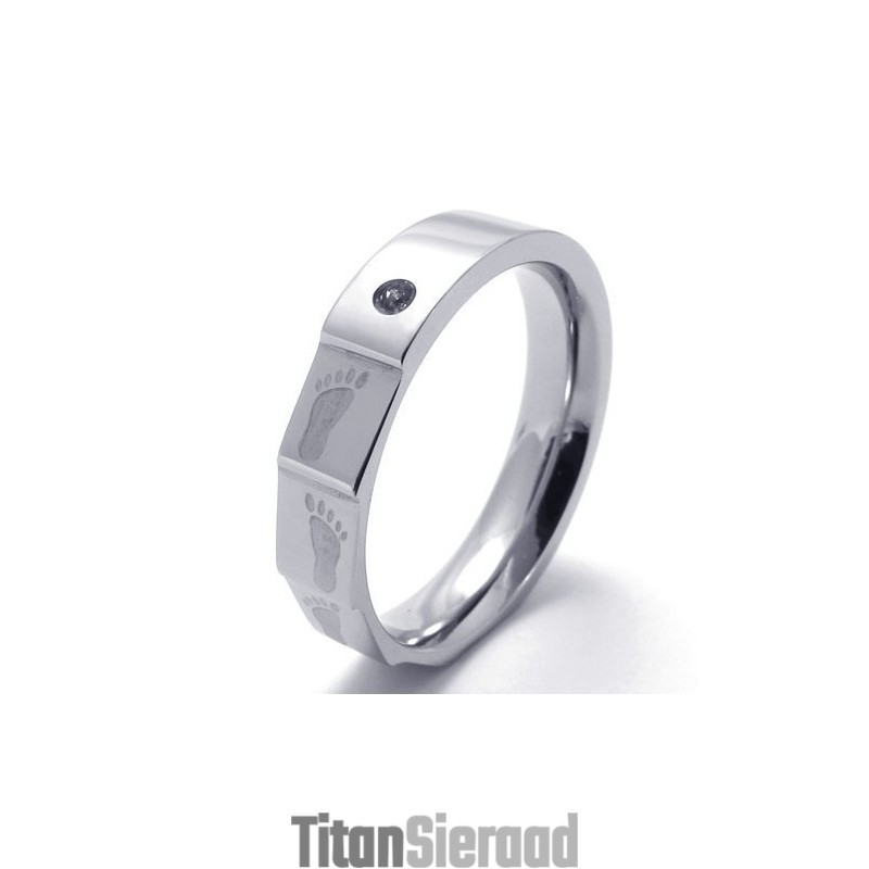 Modieuze Patronen, Kleurbriljantie, Duurzaam In Gebruik, Titanium Ring Modieuze Patronen, Kleurbriljantie, Duurzaam In Gebruik, Titanium Ring
