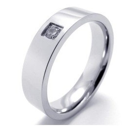 Elegante Vorm, Kleur En Briljantie. Bekend Om Zijn Fijne Kwaliteit Titanium Ring.