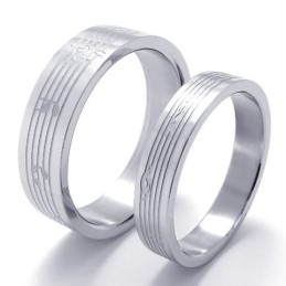 Elegante Vorm, Kleur, Briljantie. Wereldwijd Goed Verkocht. Titanium Ring.