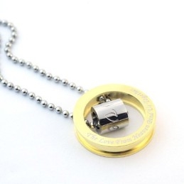 Modecadeaus Voor Je Vriend: Titanium Ketting Met Hanger Voor Heren