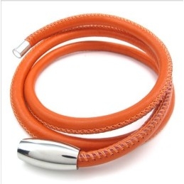 Deft Design Delicate Kleuren Uitstekende Kwaliteit Titanium Leren Ketting