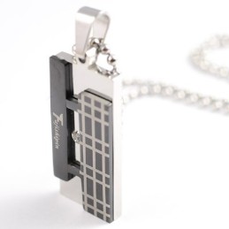Modecadeau Voor Je Vriend: Titanium Kettinghanger