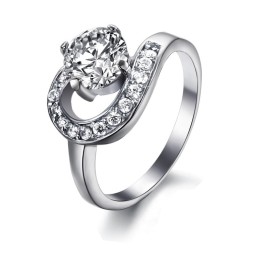 Hoogwaardige Dames Titanium Ring Met Strass