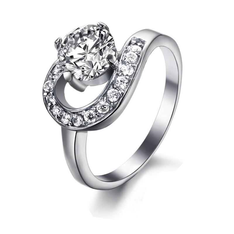 Hoogwaardige Dames Titanium Ring Met Strass Hoogwaardige Dames Titanium Ring Met Strass