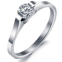 Stabiele Kwaliteitstitanium Ring Met Strass