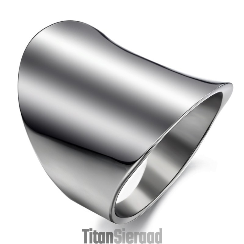 Uitstekende Kwaliteit Overdreven Eenvoudige Titanium Ring Uitstekende Kwaliteit Overdreven Eenvoudige Titanium Ring