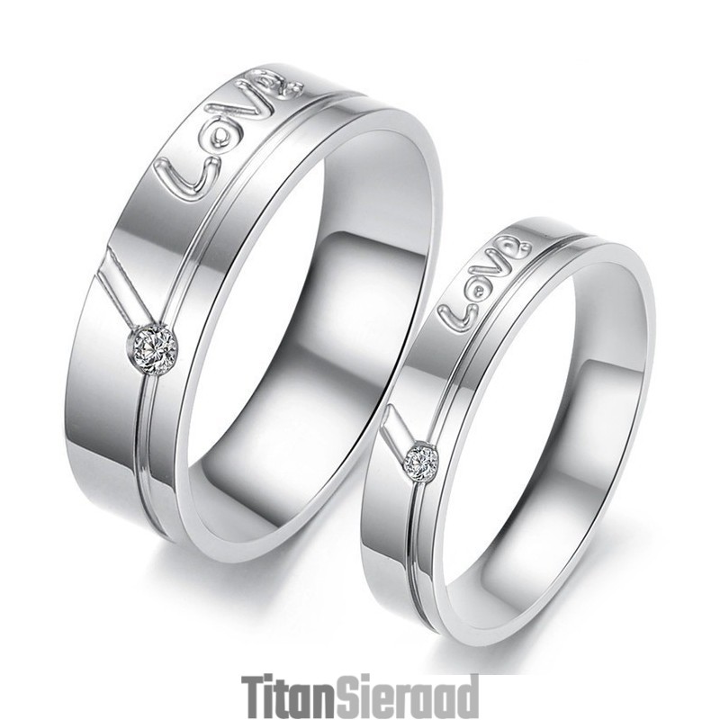 Wereldwijd Bekende Gelaagde Titanium Ring Voor Geliefden Met Strass Wereldwijd Bekende Gelaagde Titanium Ring Voor Geliefden Met Strass