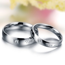 Kwaliteit En Kwantiteit Gegarandeerde Titanium Ring Voor Geliefden Met Strass
