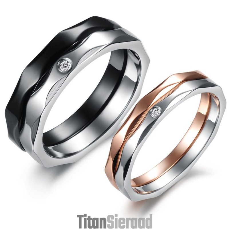 De Koning Van De Hoeveelheid: Prachtige Titanium Ring Voor Geliefden De Koning Van De Hoeveelheid: Prachtige Titanium Ring Voor Geliefden