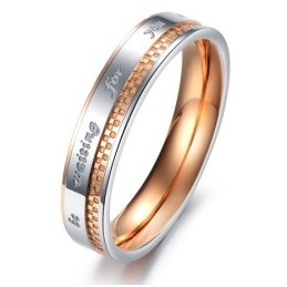 Om Te Genieten Van Een Hoge Reputatie In Binnen- En Buitenland: Een Raster Titanium Ring Voor Geliefden