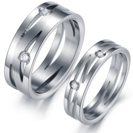 Stabiele Kwaliteit Labyrint Titanium Ring Voor Geliefden Met Strass