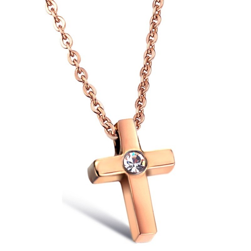 De Koningin Van Kwaliteit: Kruistitanium Ketting Met Strass