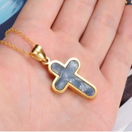 Gebruiksvriendelijke Vrouwelijke Kruis Titanium Ketting