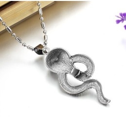 Compleet In Specificaties Cobra Titanium Ketting