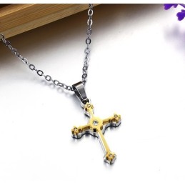 Gebruiksvriendelijke Vrouwelijke Kruistitanium Ketting Met Strass