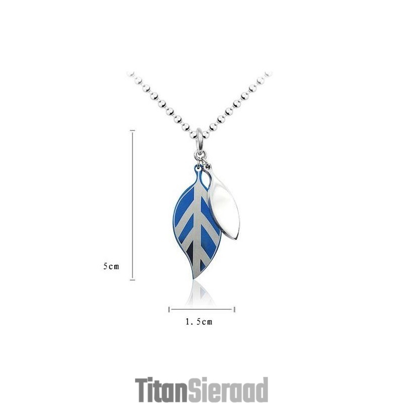 Hackberry Leaf Blue Titanium Hanger En Ketting Hackberry Leaf Blue Titanium Hanger En Ketting