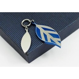 Hackberry Leaf Blue Titanium Hanger En Ketting