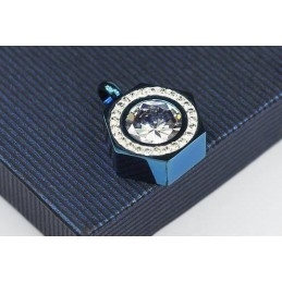 Hexagram Blauwe Hanger Van Puur Titanium En Diamant