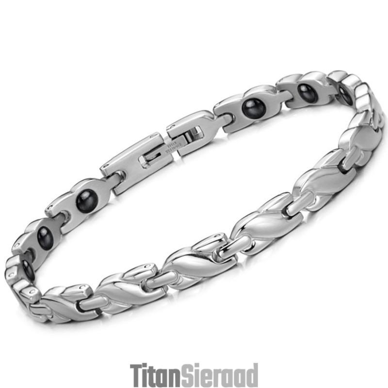 Gebruiksvriendelijke Titanium Magneetsteen Armband Voor De Gezondheid Van Vrouwen Gebruiksvriendelijke Titanium Magneetsteen Armband Voor De Gezondheid Van Vrouwen