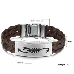 Gebruiksvriendelijke Mannelijke Schorpioen Titanium Leren Armband