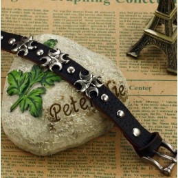 De Koningin Van De Kwaliteit: Een Cross-Titanium Leren Armband