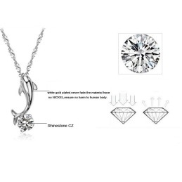 Wereldberoemde Vrouwelijke Dolfijnvormige Platina Titanium Ketting Met Diamant