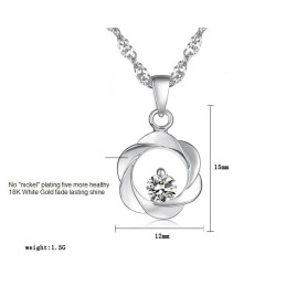 Kwaliteit En Kwantiteit Gegarandeerd. Elegante, Platina Vergulde Titanium Ketting Voor Dames Met Diamant.