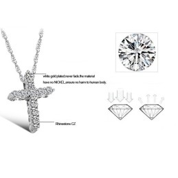 Betrouwbare Reputatie Vrouwelijke Kruis Platina Plating Titanium Ketting Met Strass