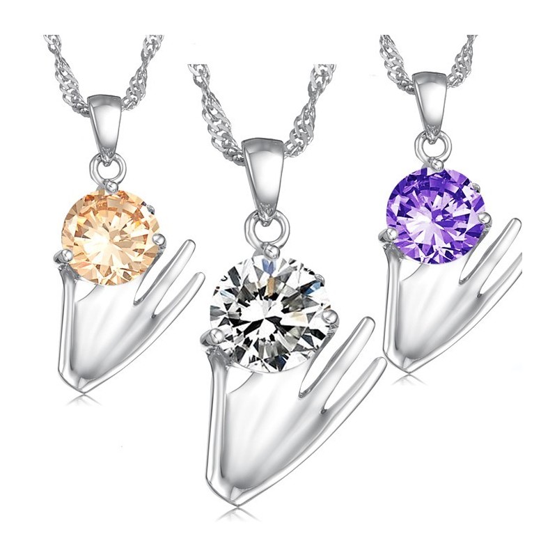 Breed Scala Aan Vrouwelijke Paarse Platina Titanium Ketting Met Diamant Breed Scala Aan Vrouwelijke Paarse Platina Titanium Ketting Met Diamant