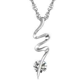 Bekend Om Zijn Hoogwaardige, Geplatineerde Titanium Ketting Met Diamant Voor Dames