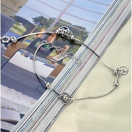 Breed Scala Aan Vrouwelijke Platina Geplateerde Titanium Enkelbandjes