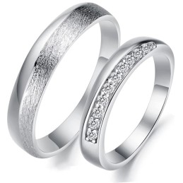Wereldwijd Bekende Platina-Geplateerde Titanium Ring Voor Geliefden Met Strass