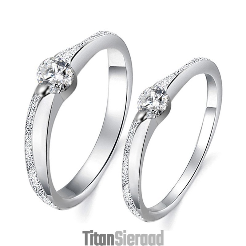 Kwaliteit En Kwantiteit Gegarandeerde Platina Plating Titanium Ring Voor Geliefden Met Strass Kwaliteit En Kwantiteit Gegarandeerde Platina Plating Titanium Ring Voor Geliefden Met Strass