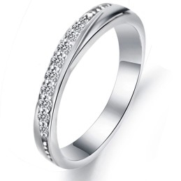 Hoogwaardige Vrouwelijke Platina Titanium Ring Met Strass