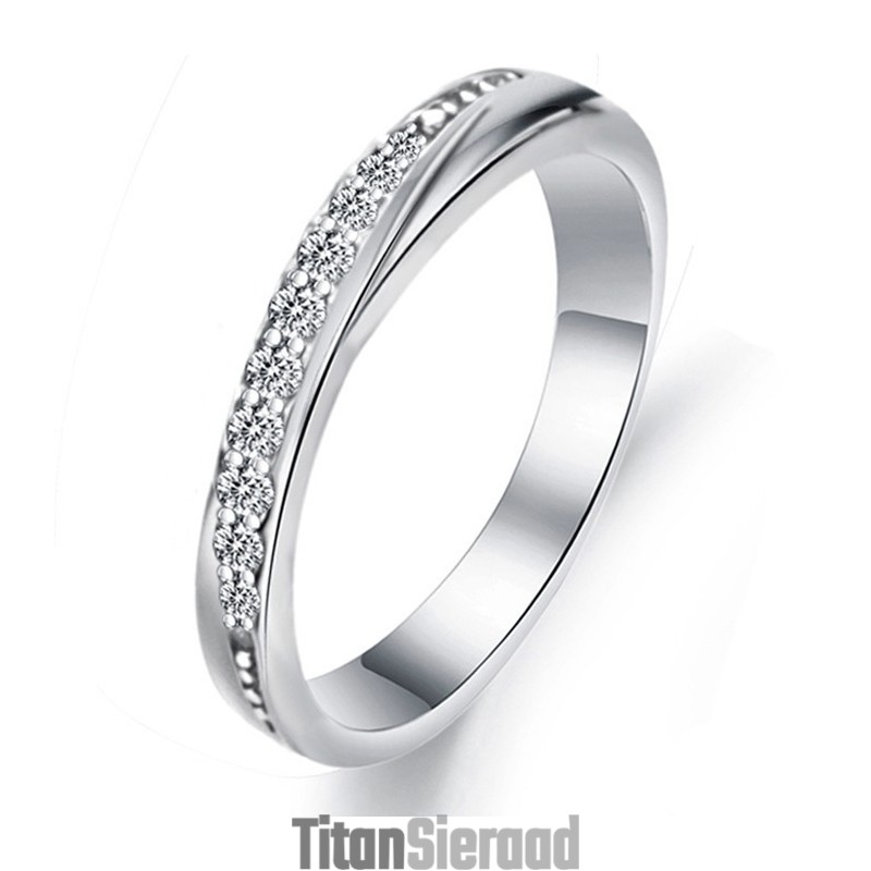 Hoogwaardige Vrouwelijke Titanium Ring Met Strass