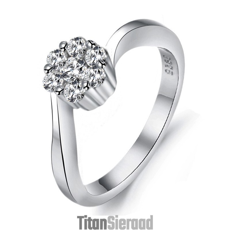 Kwaliteit En Kwantiteit Gegarandeerde Vrouwelijke Platina Titanium Ring Met Strass Kwaliteit En Kwantiteit Gegarandeerde Vrouwelijke Platina Titanium Ring Met Strass