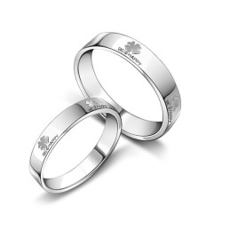 Bekend Om Zijn Hoogwaardige Klavervormige Platina Plating Titanium Ring Voor Geliefden