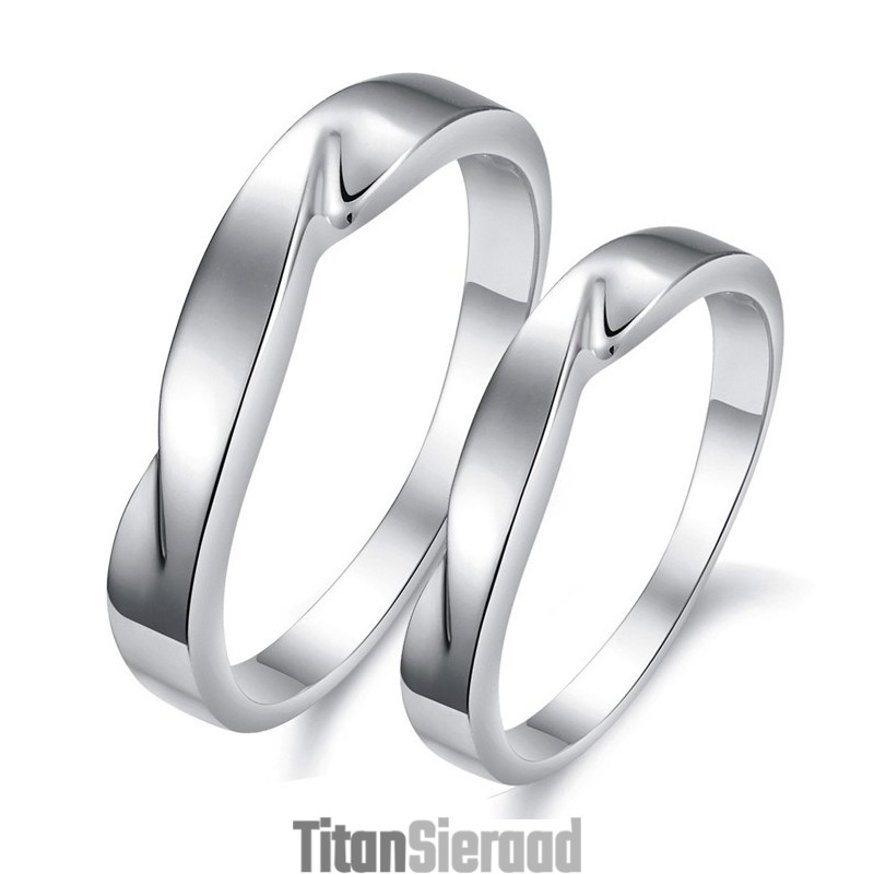 Kwaliteit En Kwantiteit Gegarandeerd. Beknopte Platina-Plating Titanium Ring Voor Geliefden.