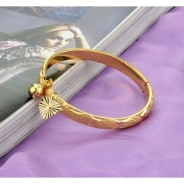 Stabiele Kwaliteit Vrouwelijke Retro 18K Vergulde Armband