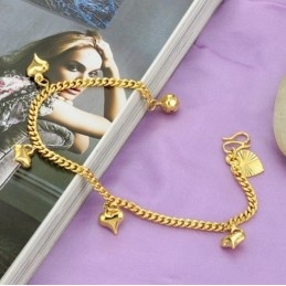 Betrouwbare Reputatie Vrouwelijke Geliefde 18K Vergulde Armband Met Bellen