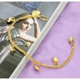 Betrouwbare Reputatie Vrouwelijke Geliefde 18K Vergulde Armband Met Bellen
