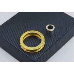 Edele Heren Gouden Ring Titanium Hanger - Gratis Ketting