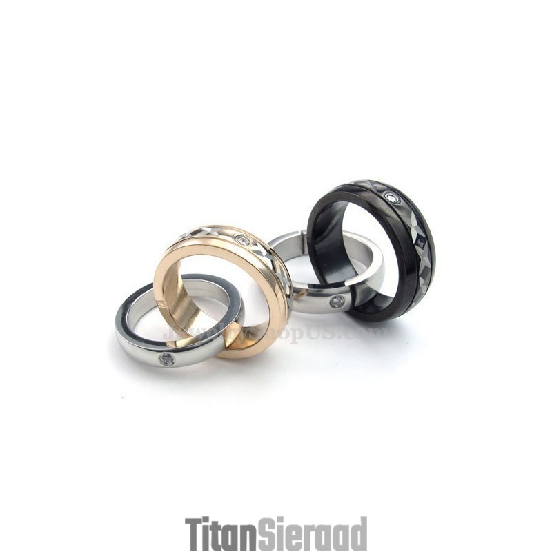 Titanium Ketting Met In Elkaar Grijpende Ringen En Hangers (Gratis Ketting) Titanium Ketting Met In Elkaar Grijpende Ringen En Hangers (Gratis Ketting)