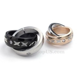Titanium Ketting Met In Elkaar Grijpende Ringen En Hangers (Gratis Ketting)