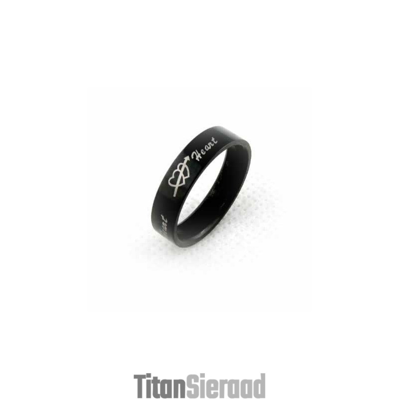 Een Pijlvormige Piercing Door Twee Harten, 6 Mm Zwarte Titanium Ring Voor Heren Een Pijlvormige Piercing Door Twee Harten, 6 Mm Zwarte Titanium Ring Voor Heren