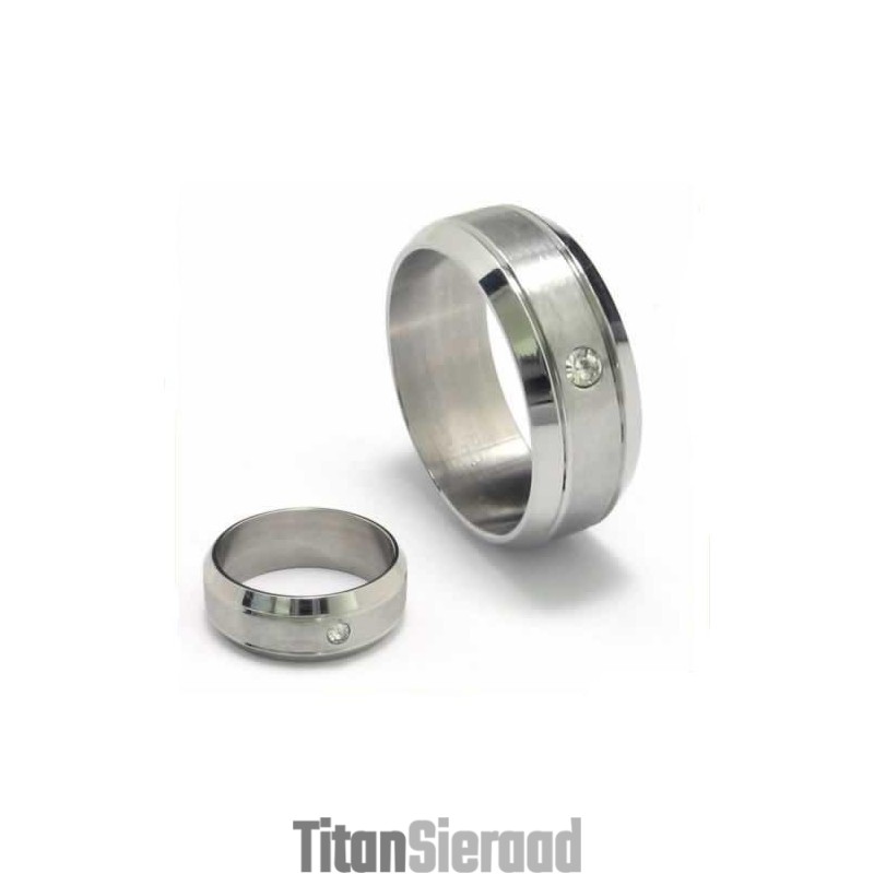 8 Mm Diamanten Unisex Titanium Bandring 8 Mm Diamanten Unisex Titanium Bandring