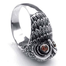 Titanium Uilenring Met Rode Zirkonia Ogen