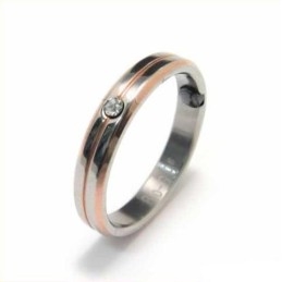 Diamanten Zetting 4 Mm Titanium & Goud Ingelegde Rechtbankbandring