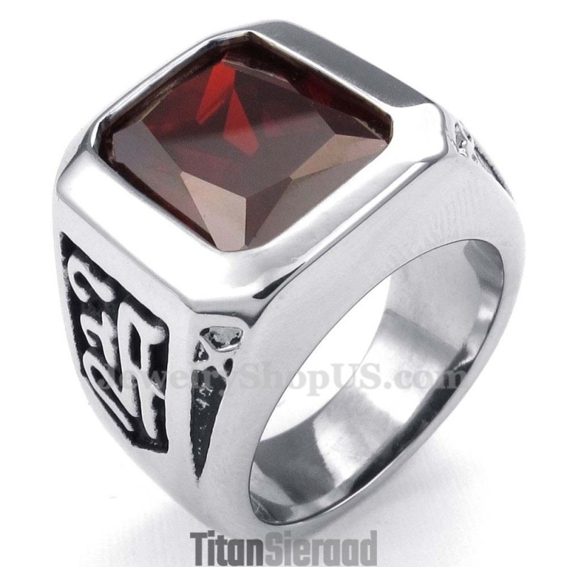 Titanium Ring Met Rode Zirkoon Titanium Ring Met Rode Zirkoon